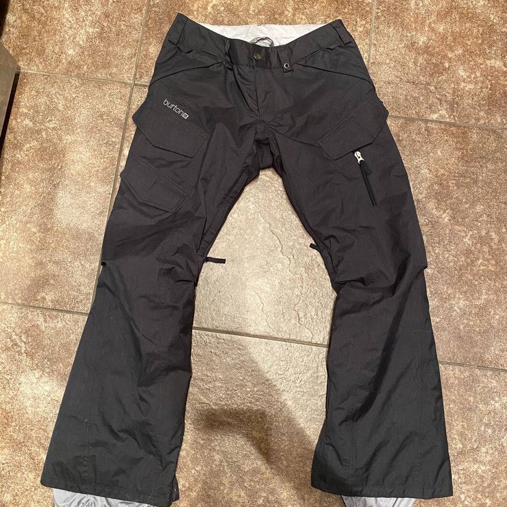 EUC size small black Burton dryride snowpants